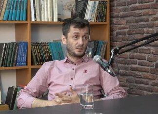 Мостар: Лекарот кој беше суспендиран поради неговите ставови за короната, судот го врати на работа