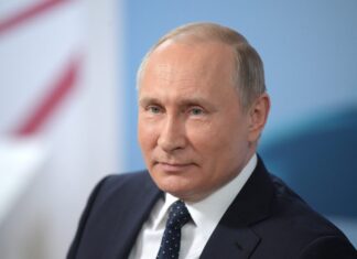 Британски медиуми: По обраќањето на Путин, цените на бензинот нагло паднаа