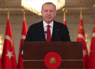 Ердоган: „Турција до крајот на годината ќе достигне двоцифрени бројки на економски раст“