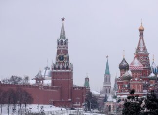 Кремљ: Нема конкретни планови за средба меѓу Путин и Бајден