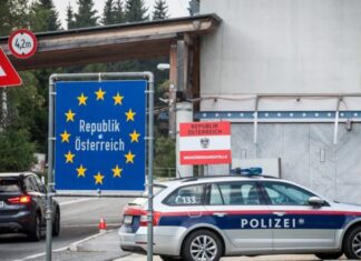 Австрија од полноќ воведува контрола на некои граници