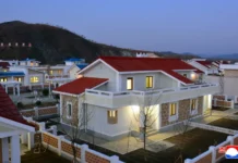 Северна Кореја гради бесплатни куќи и им ги дели на земјоделците! (Фото/Видео)
