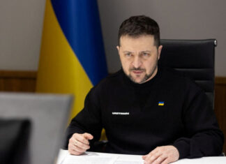 Зеленски: Русија во целосен хаос, сега треба да ни испратите оружје
