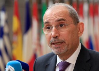 Јордан повика на целосно ембарго за оружје на Израел