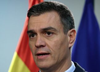 Шпанскиот премиер повика на прекин на продажбата на оружје на Израел