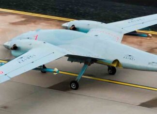 ИСТОРИСКИ ПОДВИГ: Турција лансираше суперсонична ракета UAV-122 од беспилотното летало на Бајкар