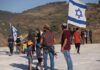 Израелски доселеници на Западниот Брег запалија џамии во две палестински села